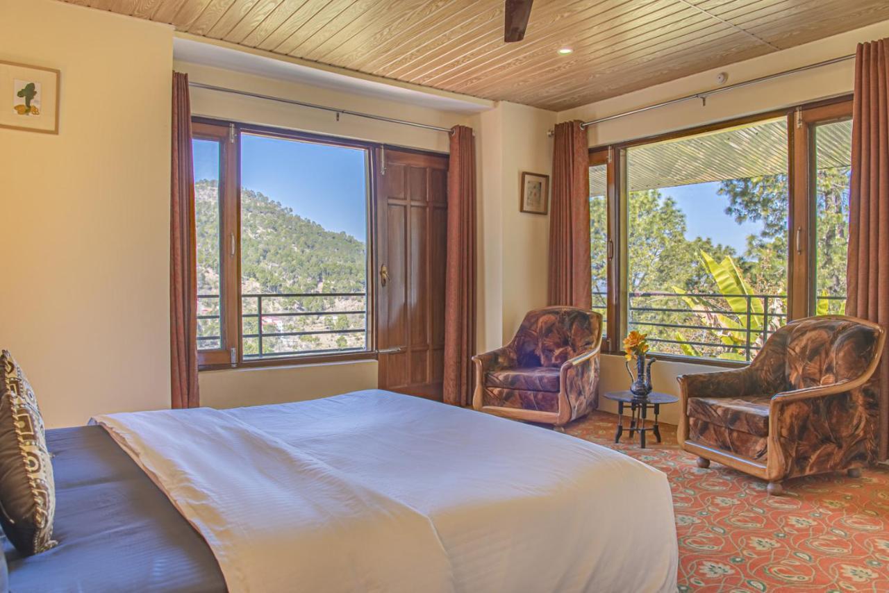The Green Heights Cottage Касаулі Екстер'єр фото