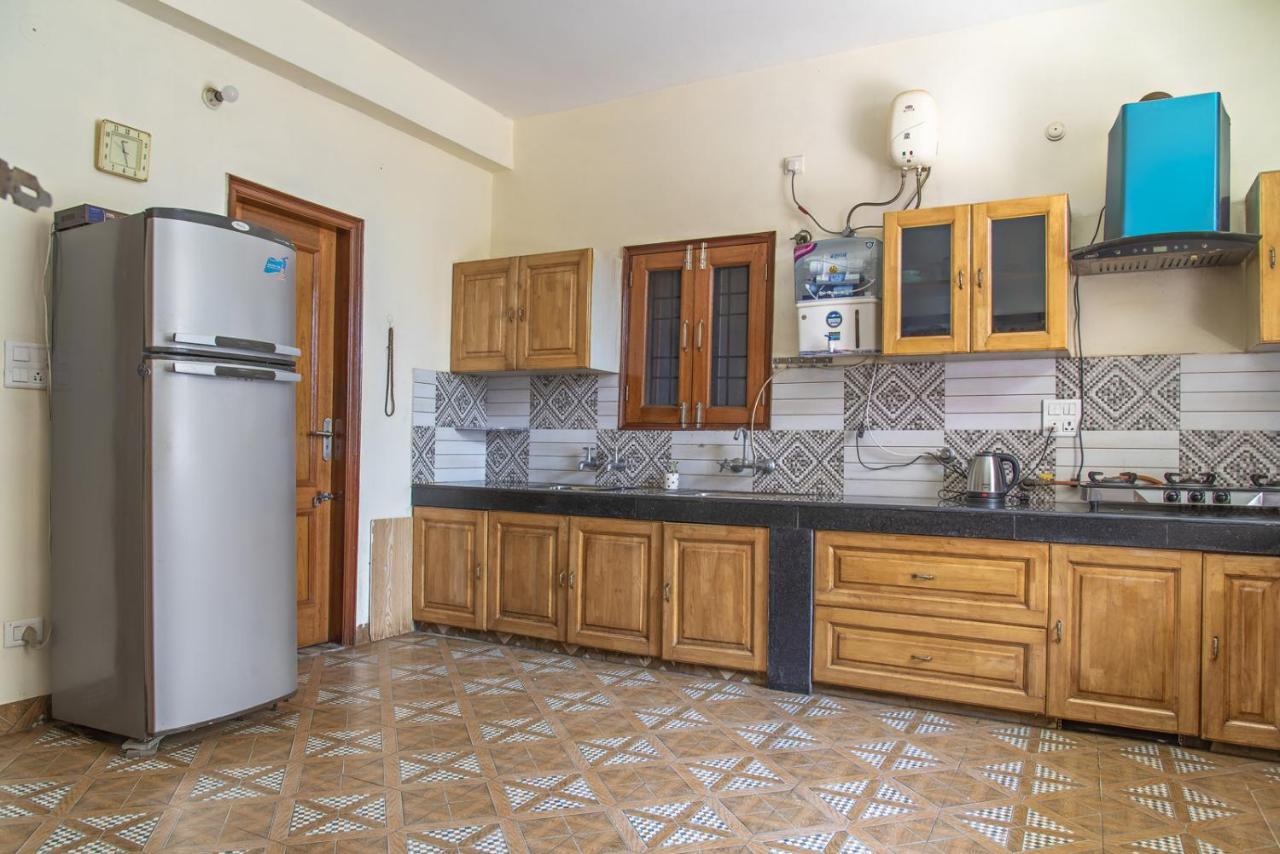 The Green Heights Cottage Касаулі Екстер'єр фото