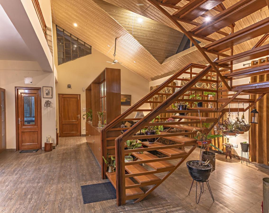 The Green Heights Cottage Касаулі Екстер'єр фото